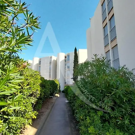 Apartment T3 Moderne, Vue Et Parking Sete