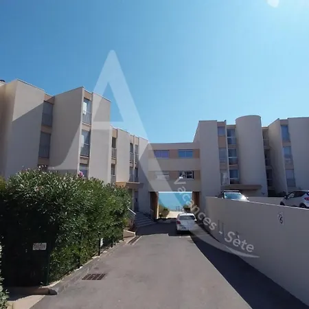 Apartment T3 Moderne, Vue Et Parking Sete